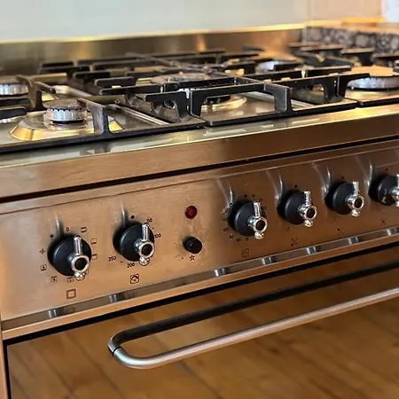 Charmante 120qm Dachgeschoss-wohnung Apartamento *