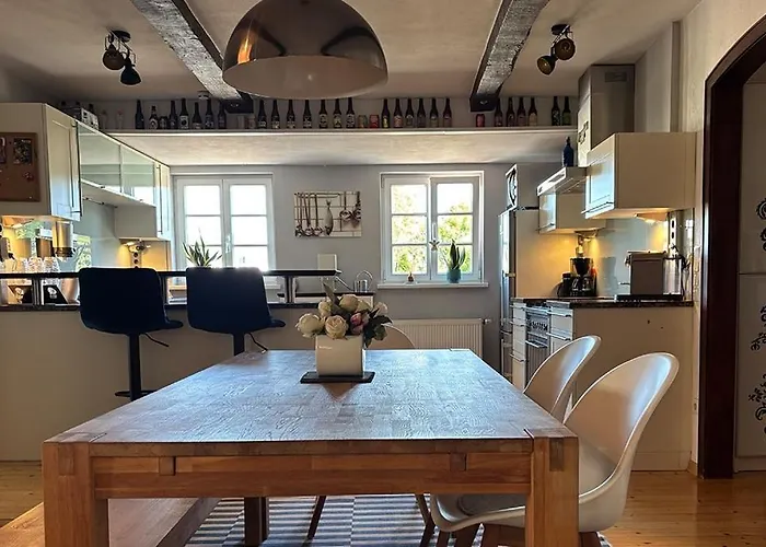 Charmante 120qm Dachgeschoss-wohnung