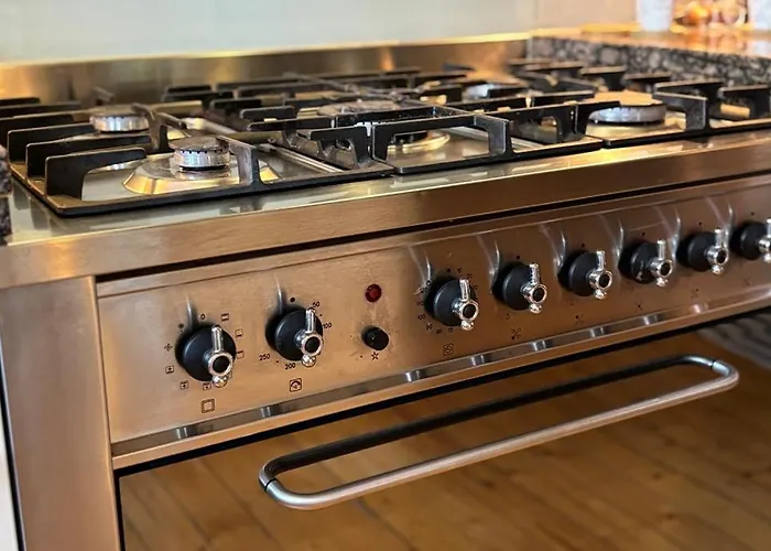 Charmante 120qm Dachgeschoss-wohnung Lägenhet *